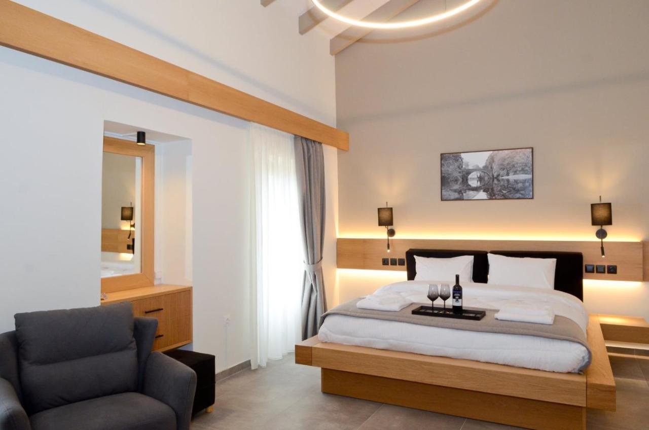 Roloi Suites Nafpaktos Exterior photo