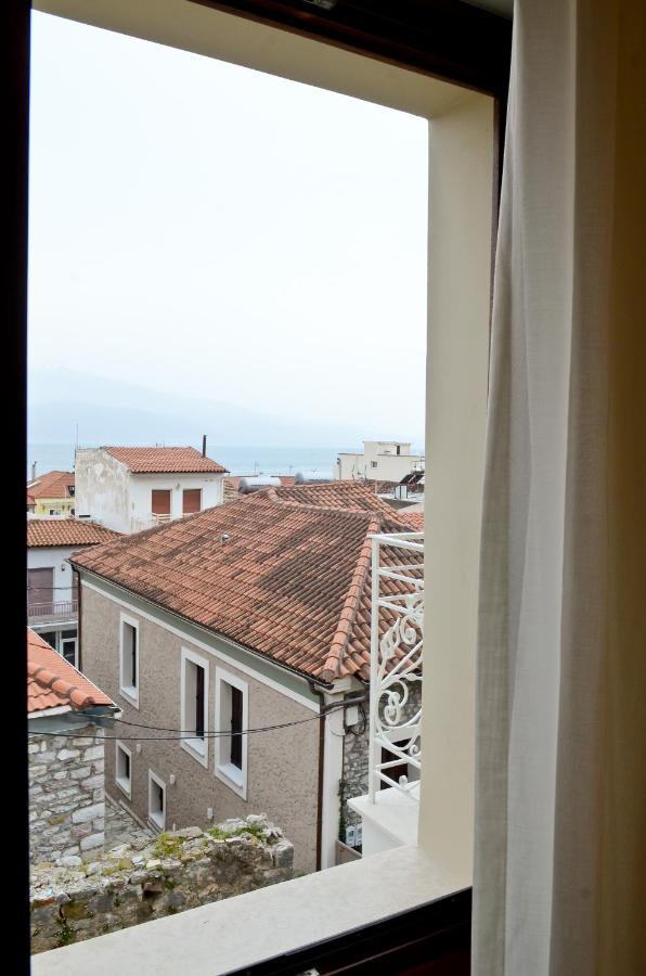 Roloi Suites Nafpaktos Exterior photo